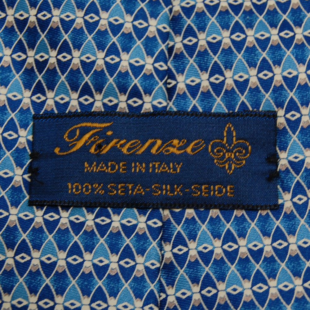 Firenze 100% Silk Shades of Blue & White Oval Tie - Picture 5 of 5